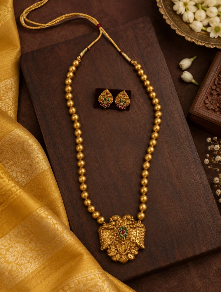Antique Gold Gandabaruda Pendant with Beads Terracotta Jewellery Set