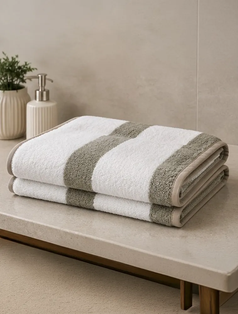 Beige Habitude Microfiber Premium Bath Towel