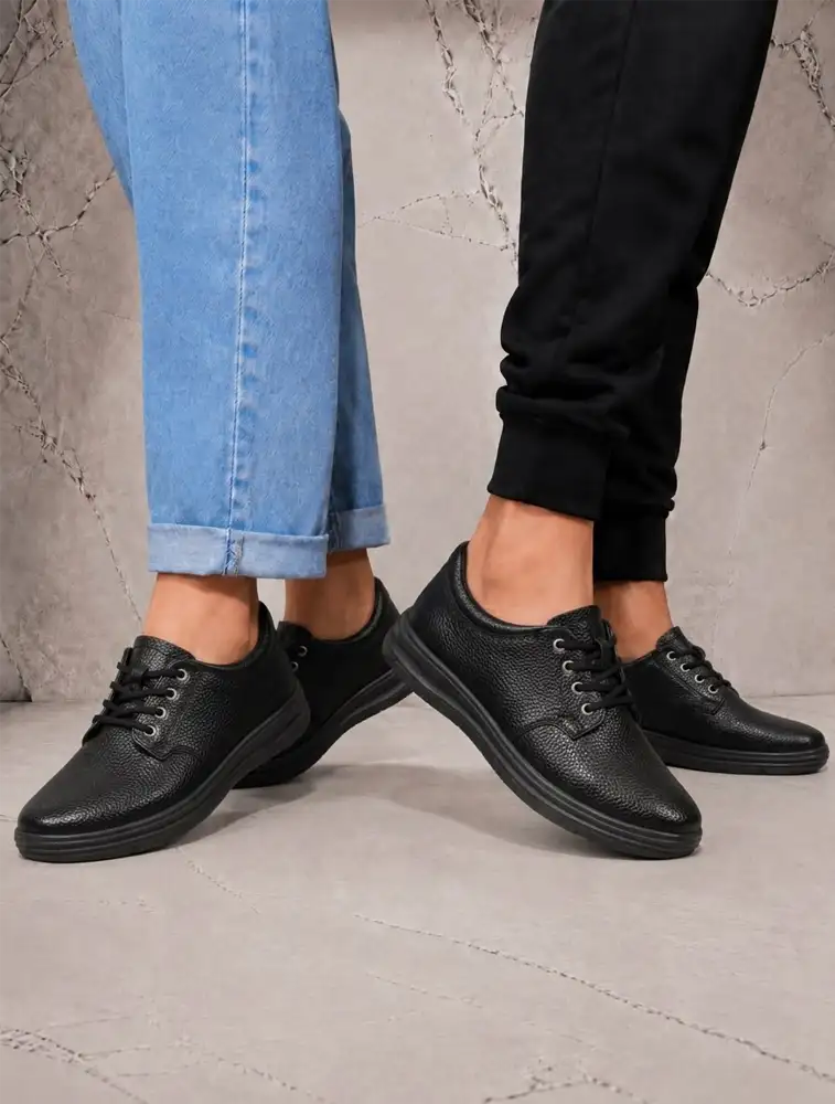 Black Unisex Knitted Eva Footwear