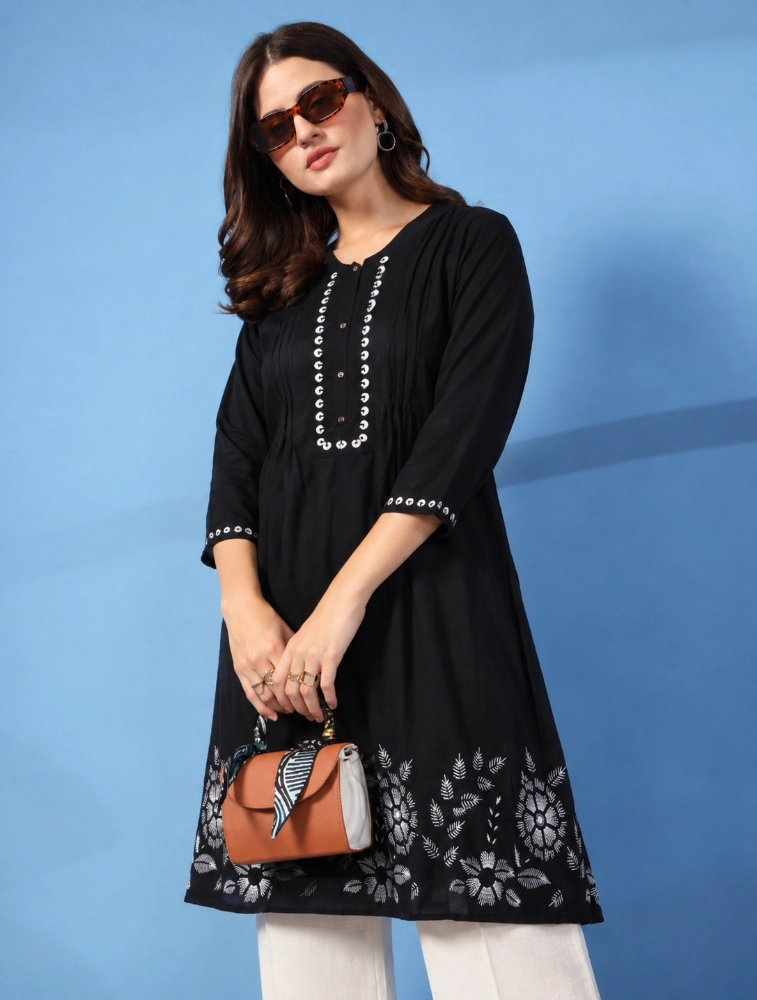 Black Womens Elegant Ethnic Printed Kurta