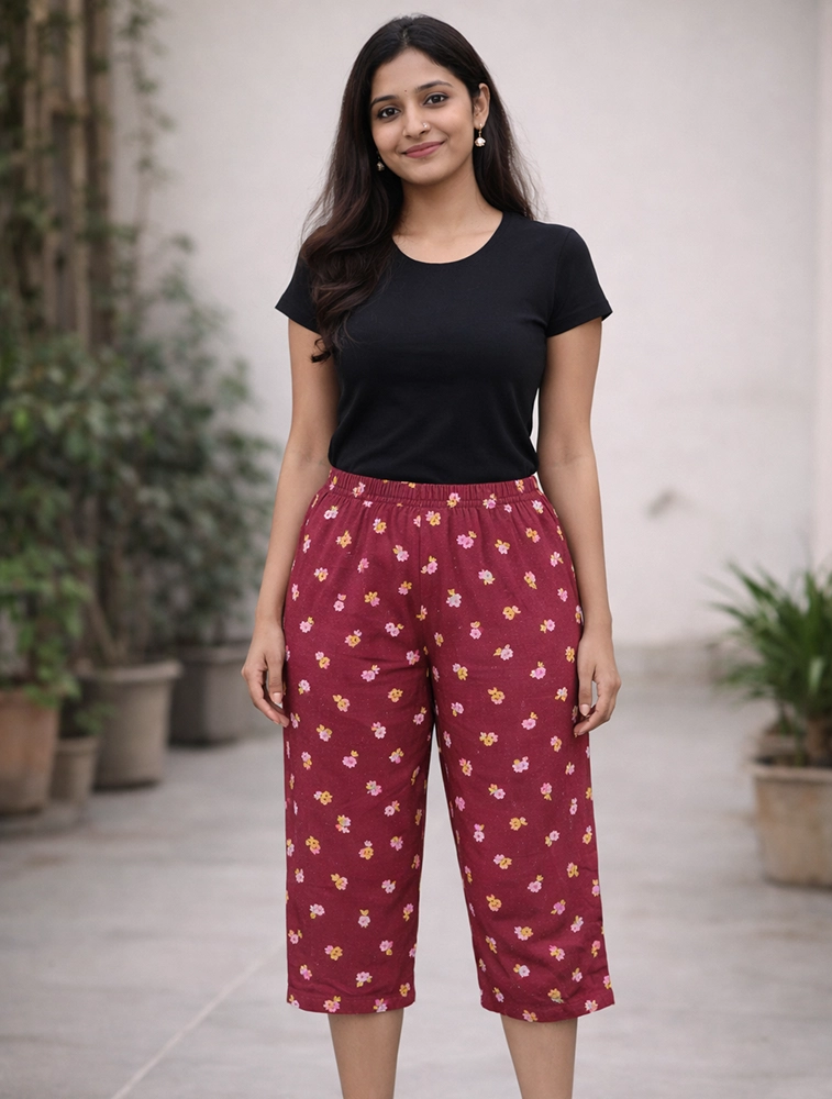 Dark Maroon Womens Floral Printed Polycotton 120 GSM Capri Pant