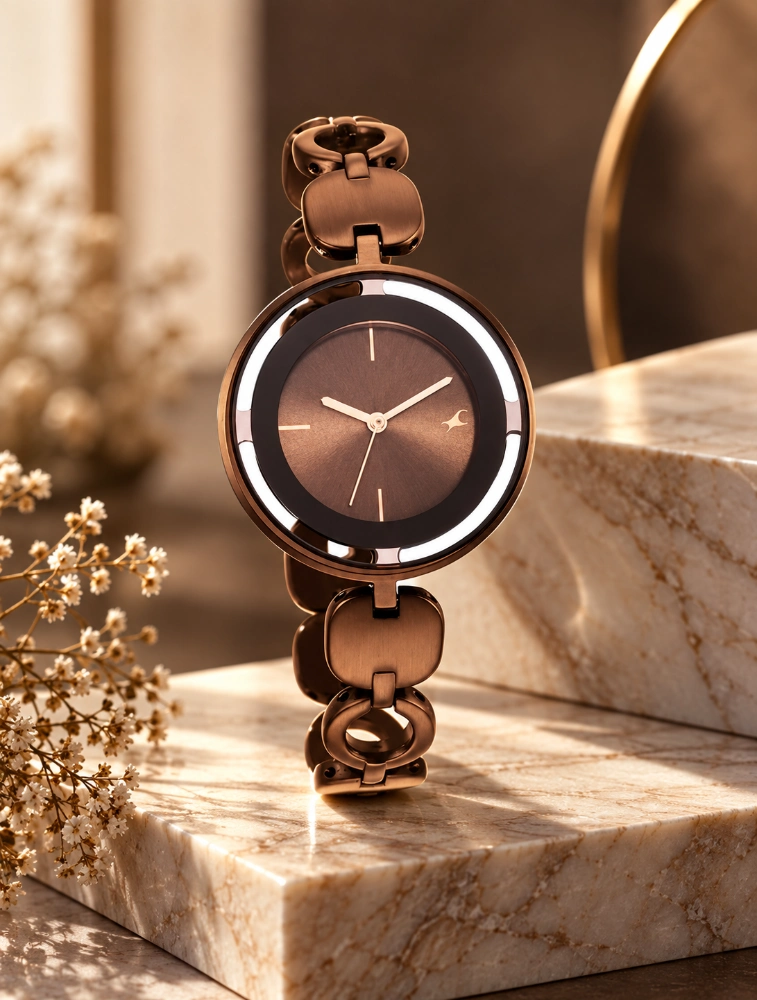 Fastrack Glitch Quartz Analog Brown Dial Metal Strap Watch For Girls NU6237QM01
