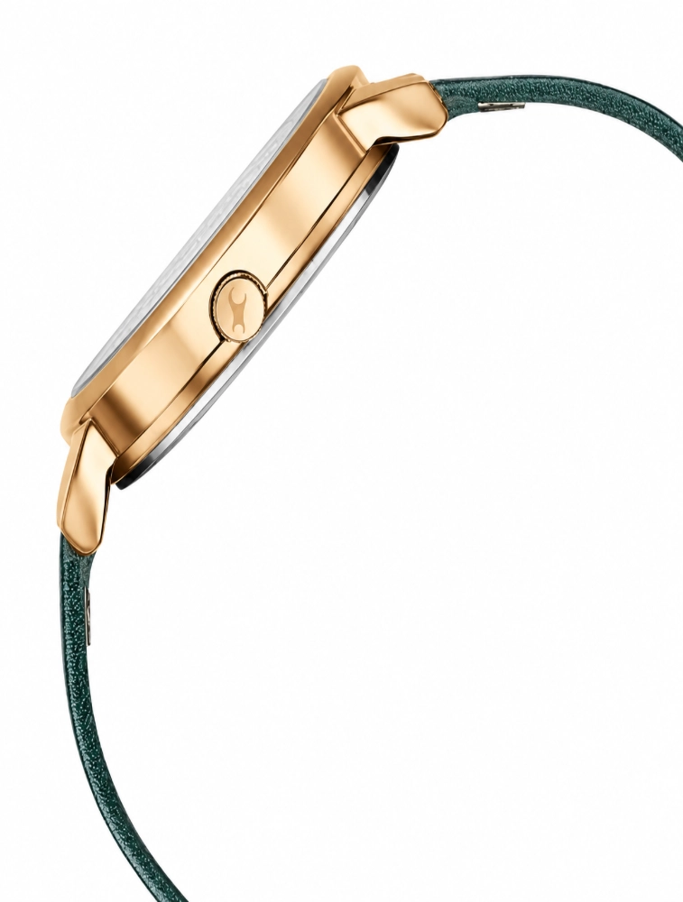 Fastrack Stunners Quartz Analog Green Dial Green Leather Strap Watches For Girls 6282WL01