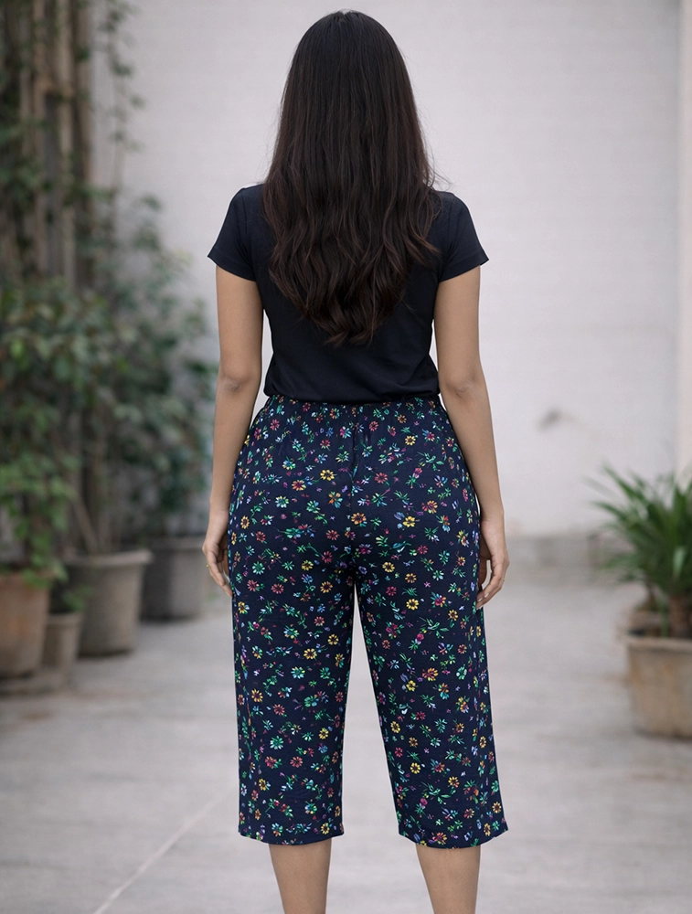 Navy Blue Womens Floral Printed Polycotton 120 GSM Capri Pant