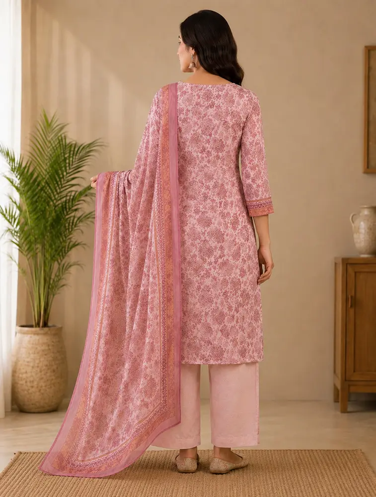 Peach Womens Floral Printed Rayon Fabric Kurtha Set With Dupatta — bulk from ₹1333