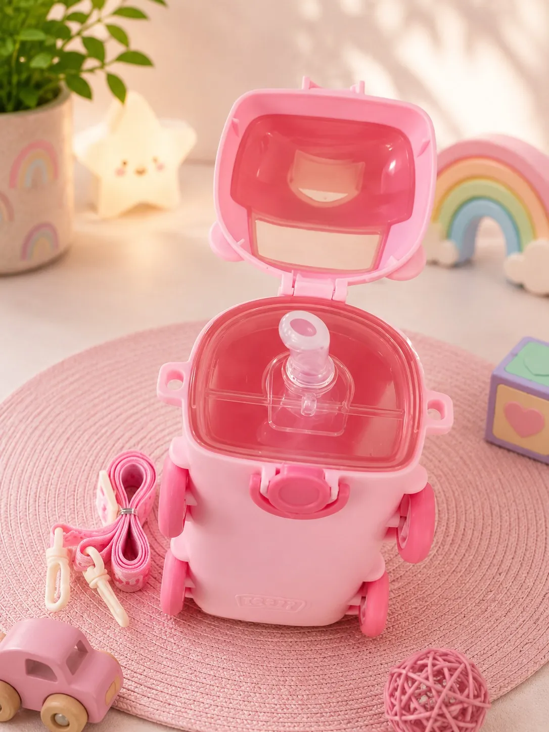 Pink Premium Cool Cute Bus Kids Sipper Cup