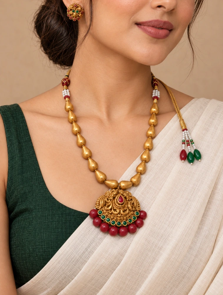 Red Festive Royal Elegance Traditional Terracotta Jewellery Set