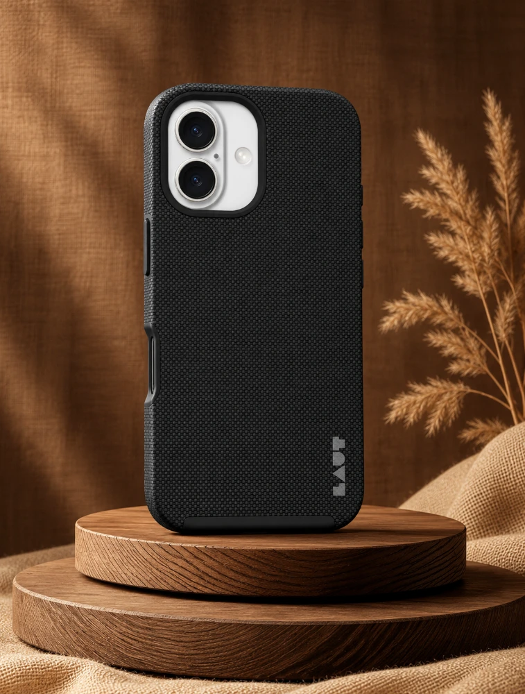 Black SHIELD Case For iPhone 16