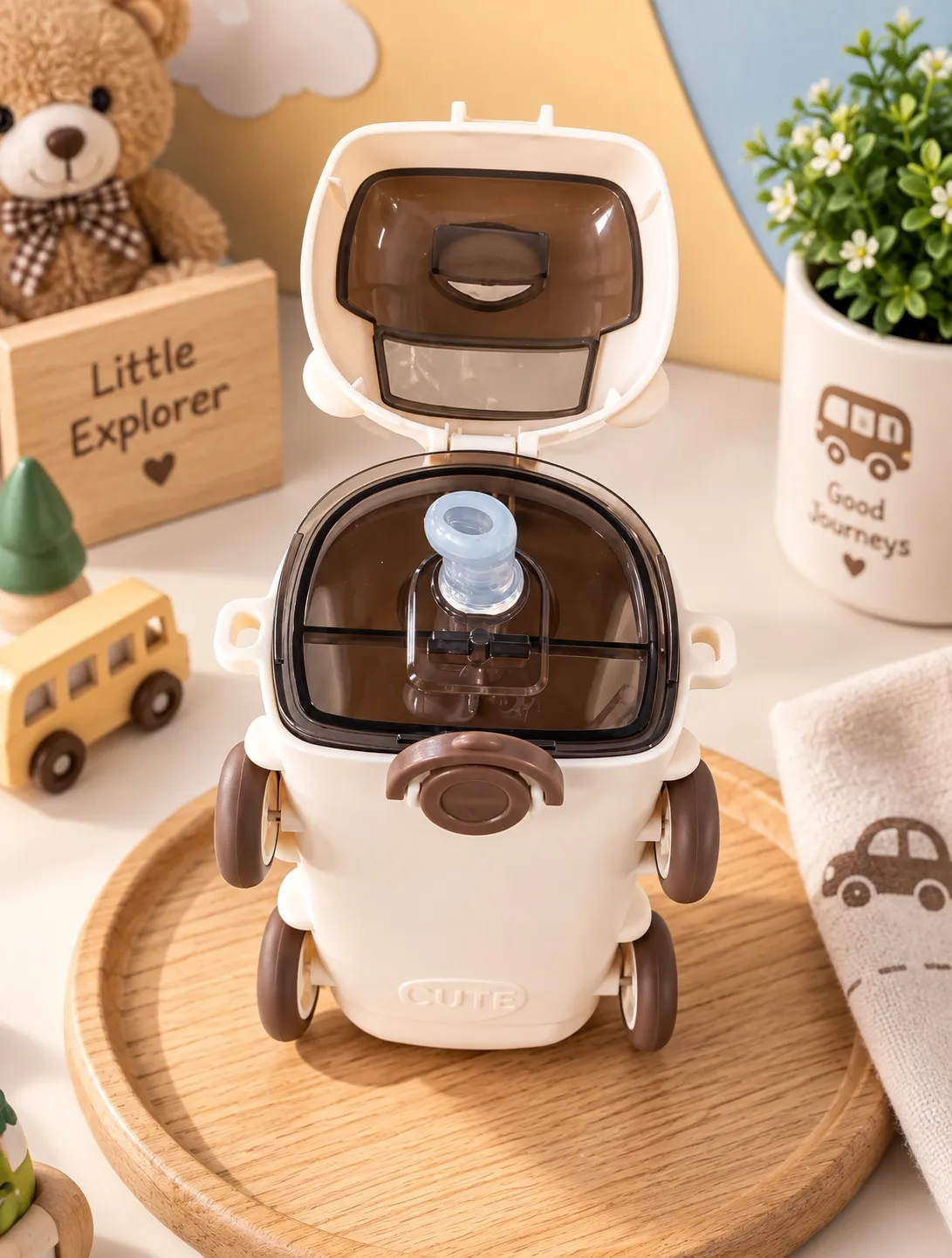 Sewad Cream Premium Cool Cute Bus Kids Sipper Cup