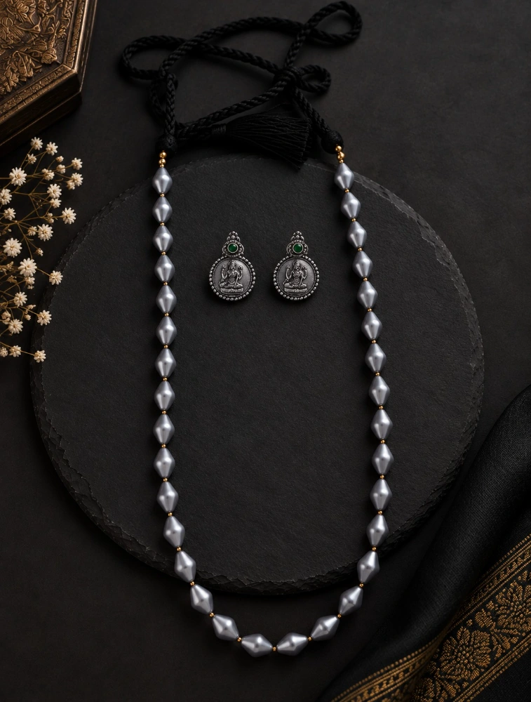 Silver and Green Sadabahar Dholki Bead Thread Terracotta Jewellery Set