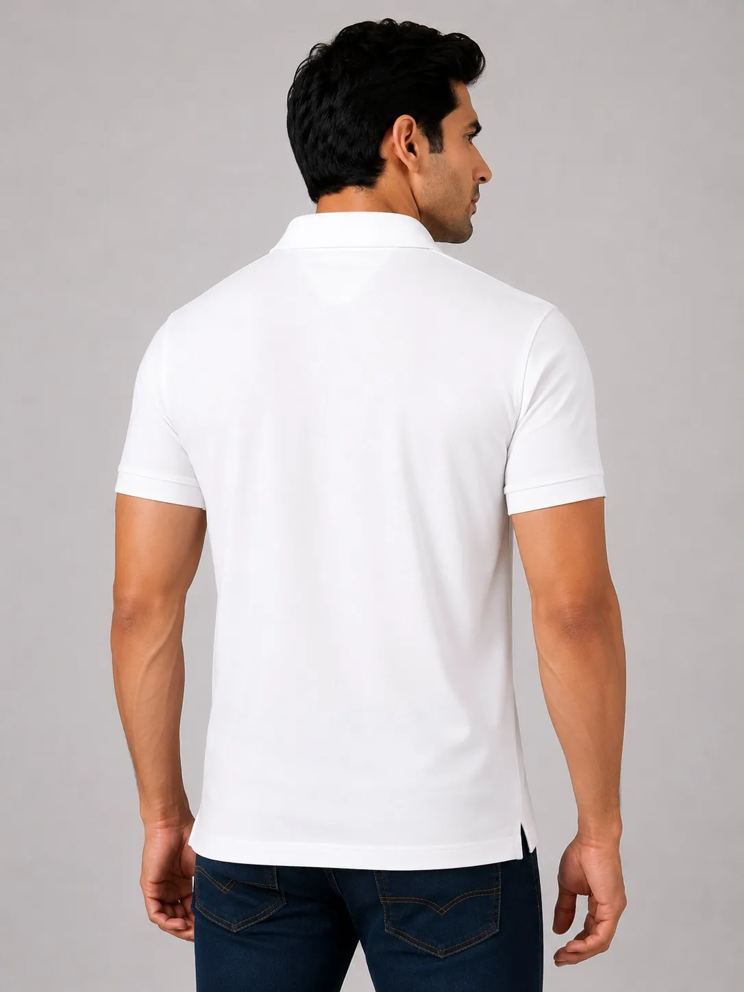 White Mens AeroPiq Mars 210 GSM Polo TShirt
