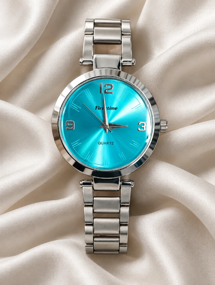 Womens Blue Dial Daisy Charm With Classic Analog Watch