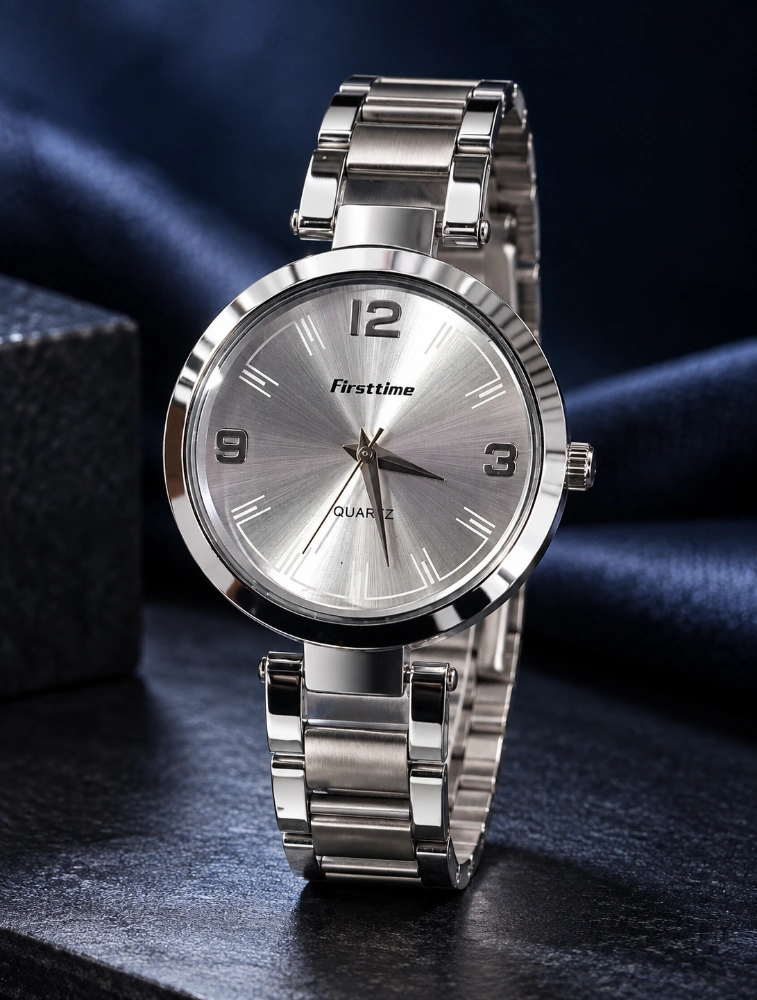 Womens Silver Dial Daisy Charm With Classic Analog Watch